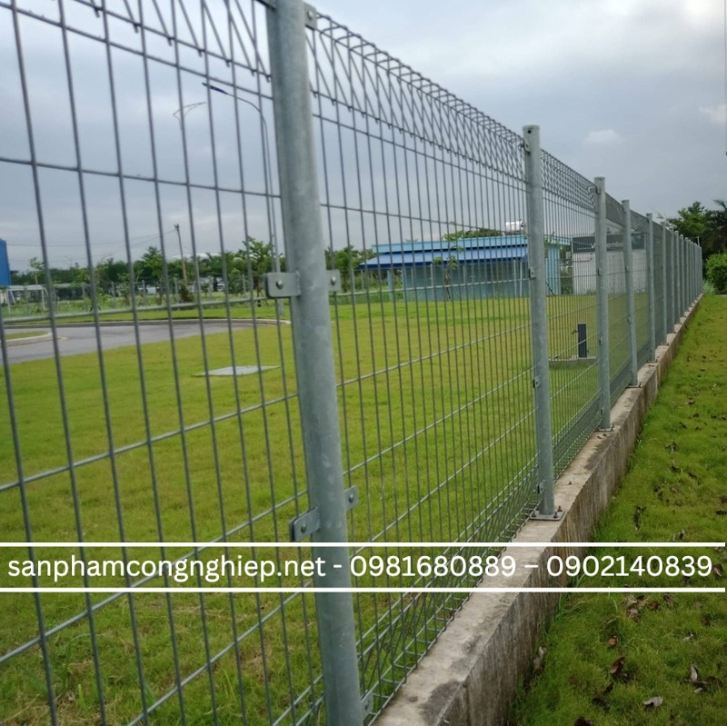 Hàng rào lưới thép hàn gấp tam giác mạ kẽm